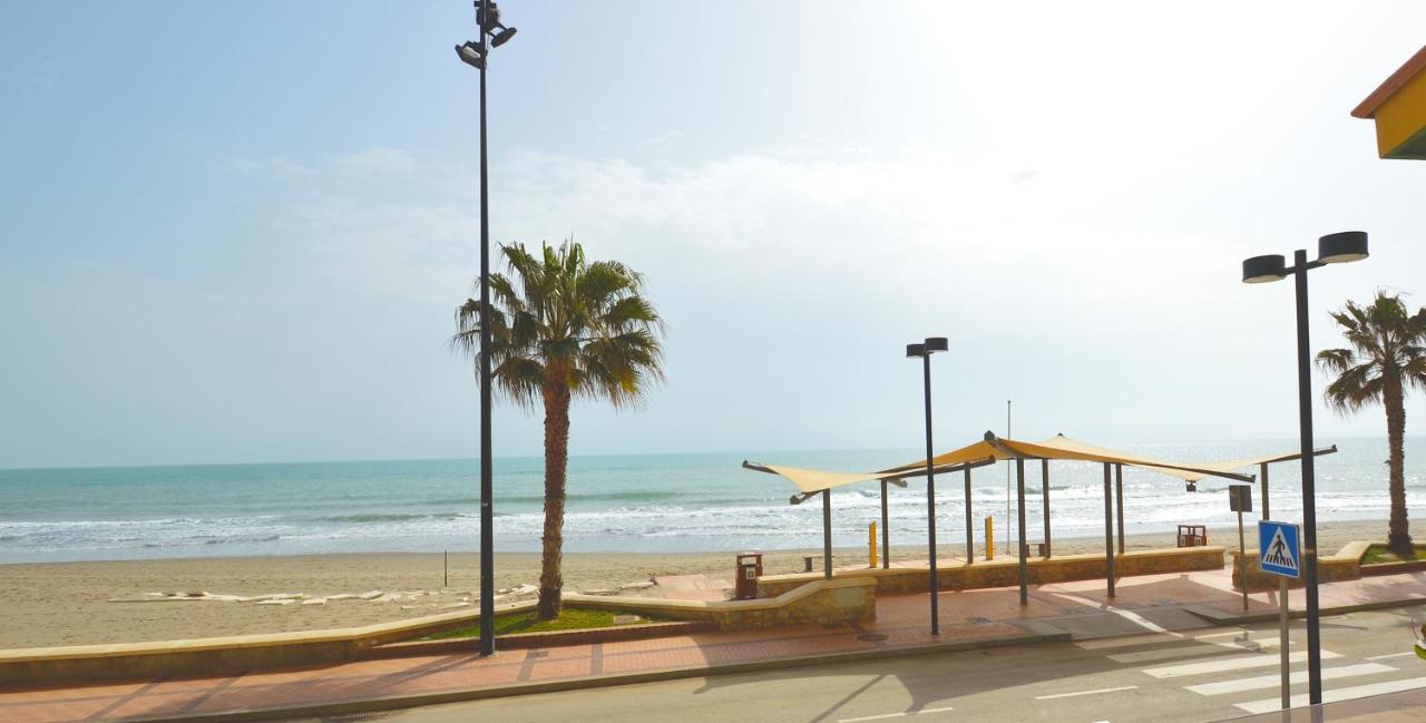 Fuengirola, Primera Linea De Playa Extérieur photo