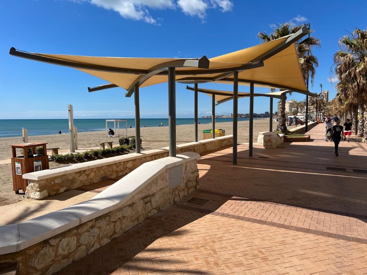 Fuengirola, Primera Linea De Playa Extérieur photo