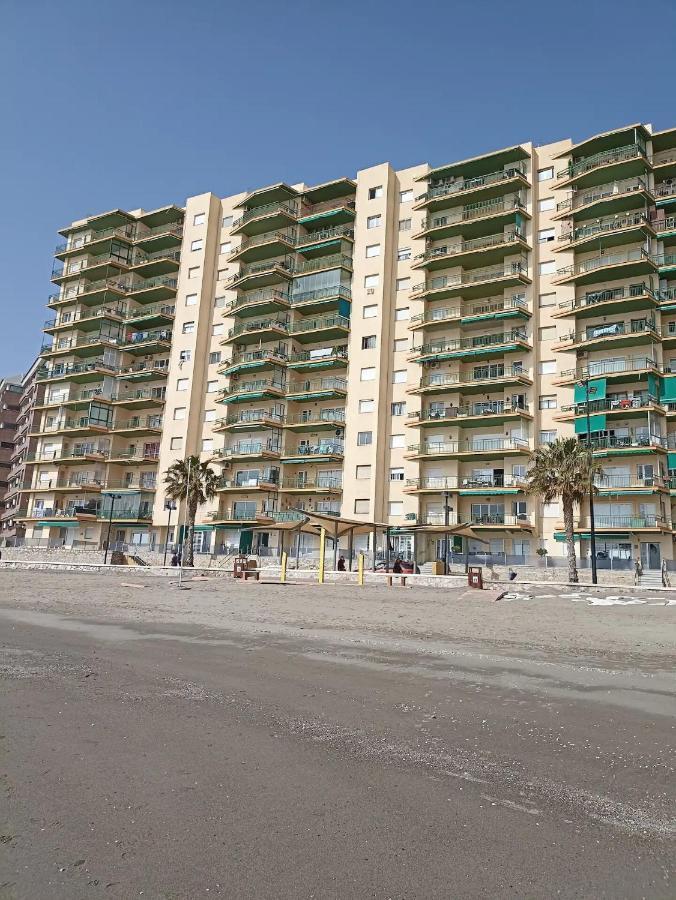 Fuengirola, Primera Linea De Playa Extérieur photo