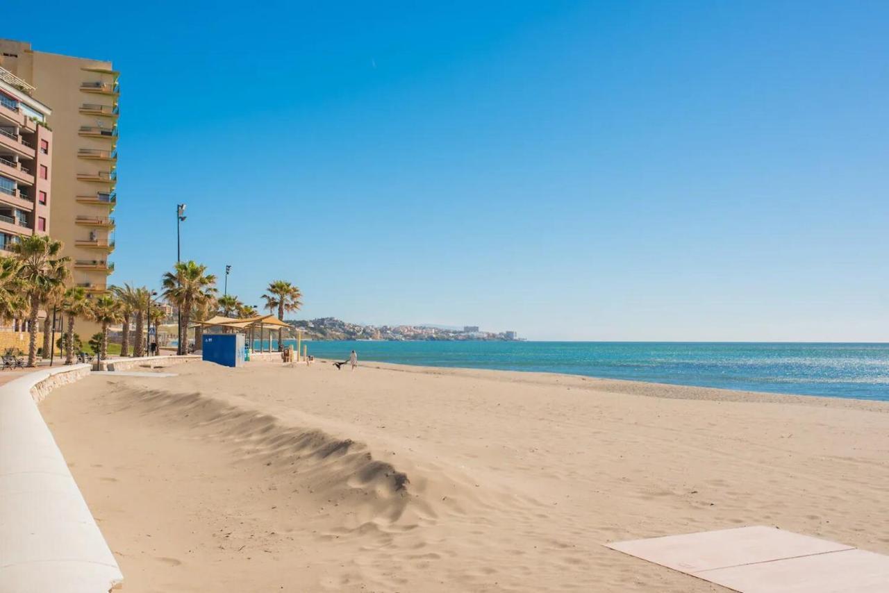 Fuengirola, Primera Linea De Playa Extérieur photo