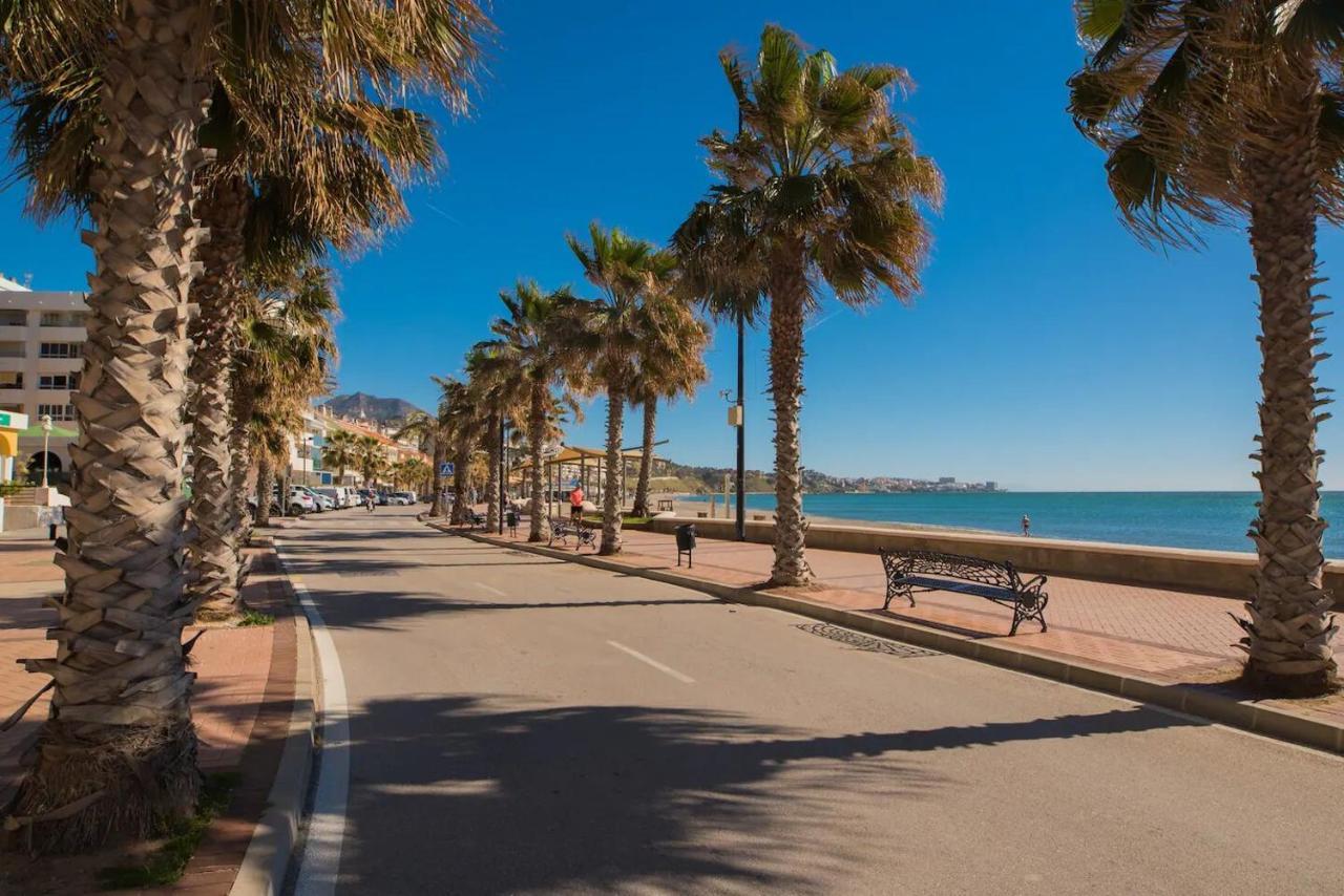 Fuengirola, Primera Linea De Playa Extérieur photo